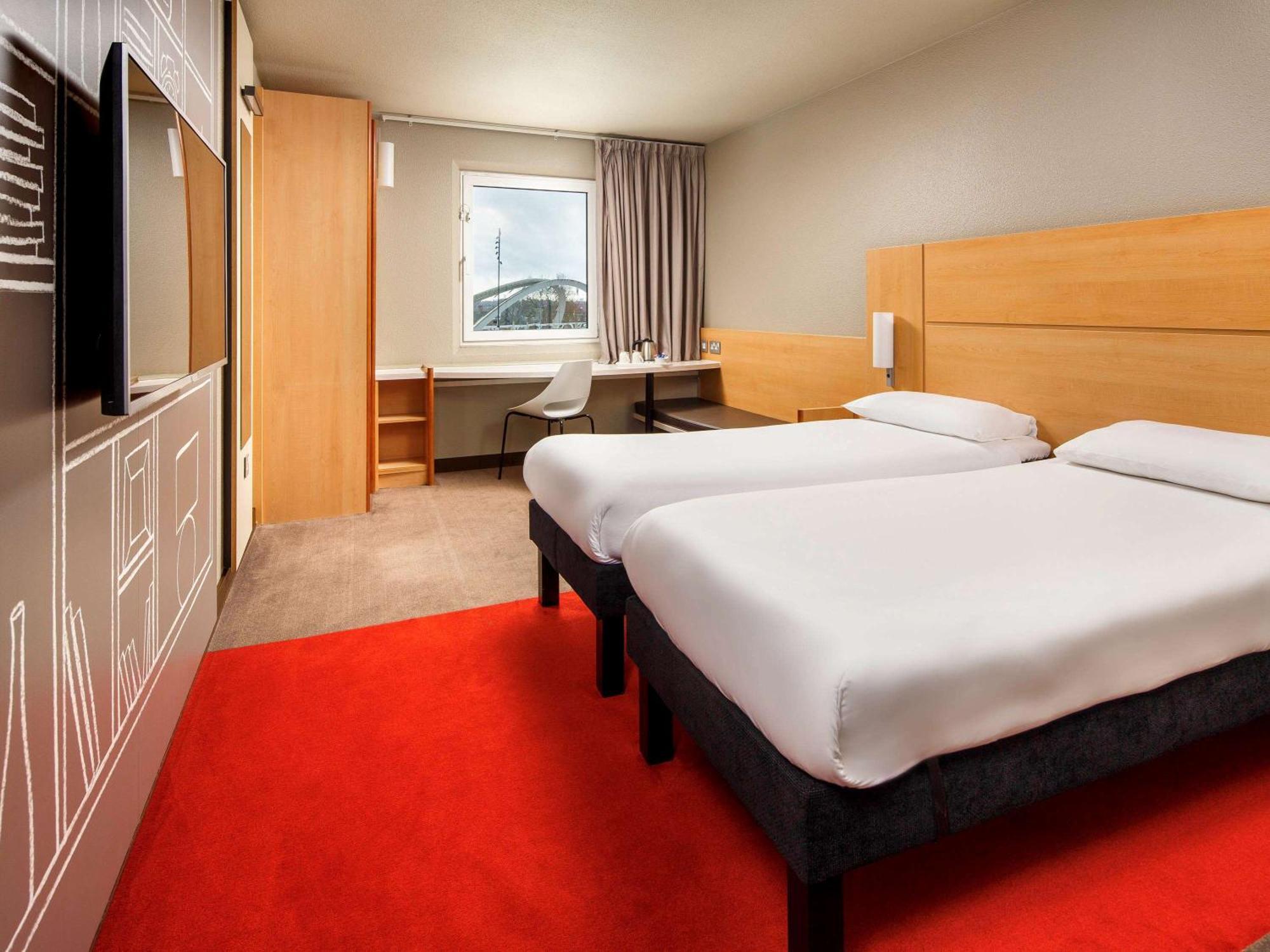 Ibis London Wembley Hotel Екстериор снимка